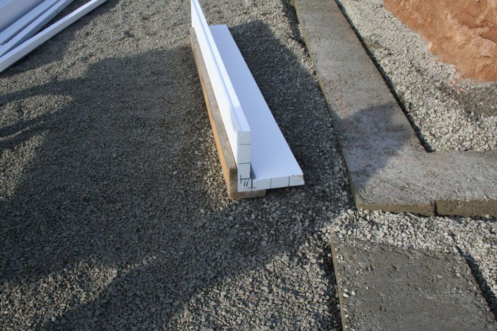 Pre-assembled corner