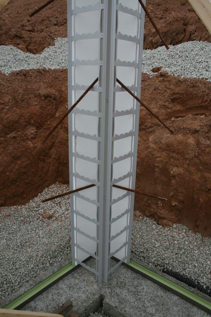 Pre-assembled corner standing plumb